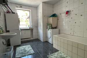 Zweifamilienhaus mit Ausbaupotenzial und Baugenehmigung in 91804 Mörnsheim – Die vollständige Adresse der Immobilie erhältst du vom Anbieter., 91804 Mörnsheim – Vorschaubild 6