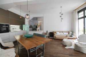 High-End! Stilvoll und Bezugsfrei: 3-Zi.-Etagenwohnung mit Balkon in urbaner Kiezlage – Berlin – Vorschaubild 10
