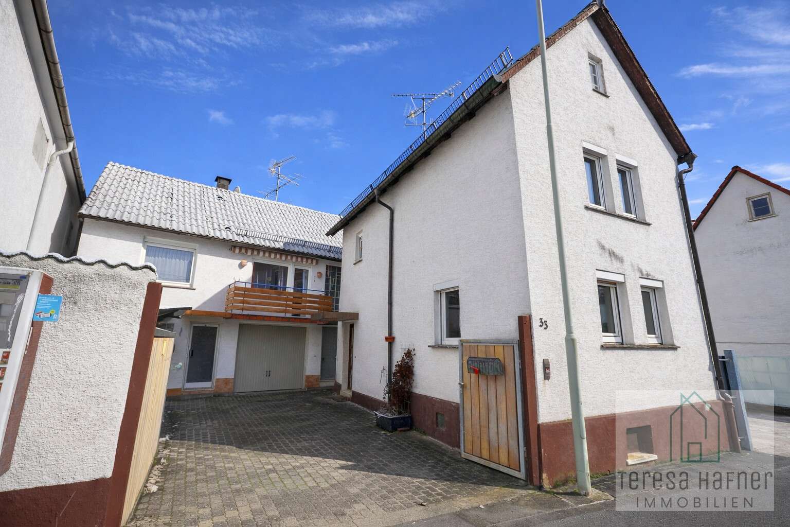 Sanierungsobjekt mit Innenhof, Wetteraukreis – Bild 1