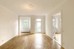 Traumhafte Altbauwohnung mit Balkon im TOP ZUSTAND! Aufzug vorhanden, bezugsfrei! – Seegefelder Straße 57, 13583 Spandau (Ortsteil), Berlin – Vorschaubild 7