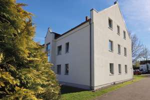 Sonniges Investment oder Eigenheim: Erdgeschosswohnung in guter Lage – Die vollständige Adresse der Immobilie erhältst du vom Anbieter., 23617 Stockelsdorf – Vorschaubild 2