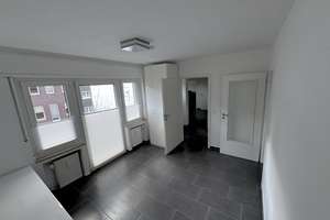 + + Moers-Zentrum nähe Park | Wohnung mit Einbauküche + Stellplatz | Renoviert | KEINE Provision + + – Uerdinger Straße 26, 47441 Mitte, Moers – Vorschaubild 25