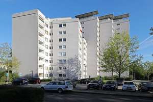 Bequem mit dem Aufzug zu Ihrer neuen Wohnung // 8.OG Wohnung 3