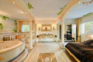 Luxuspenthouse im Versace-Stil mit Dachterrasse und Panoramablick – Die vollständige Adresse der Immobilie erhältst du vom Anbieter., 58095 Mittelstadt, Hagen – Vorschaubild 3