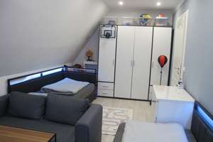 Property thumbnail 12