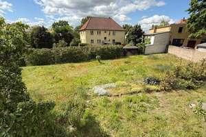 Einfamilienhaus in sehr guter Lage von Radebeul-Mitte mit großem Grundstück – Die vollständige Adresse der Immobilie erhältst du vom Anbieter., 1445 Radebeul – Vorschaubild 2