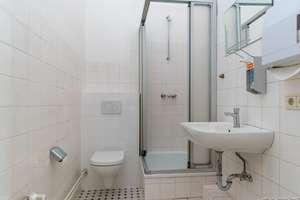 Belle Etage am Schlossgarten – Die vollständige Adresse der Immobilie erhältst du vom Anbieter., 24103 Damperhof, Kiel – Vorschaubild 8