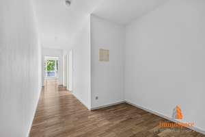 *** 2 ZKB IM 1. OG MIT XXL-BALKON IN ZENTRALER LAGE & MIT TG-EINZELSTELLPLATZ *** – Die vollständige Adresse der Immobilie erhältst du vom Anbieter., 81479 Solln, München – Vorschaubild 19