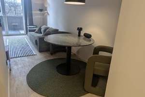 Schicke, helle, möblierte 1-Zimmer Wohnung mit Balkon in München-Schwabing – Leopoldstraße 206, 80804 Neufreimann, München – Vorschaubild 6
