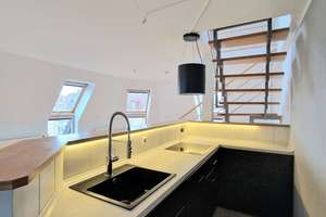 Exklusive Dachgeschoss-Maisonette Wohnung mit Kamin, EBK & Loggia – Die vollständige Adresse der Immobilie erhältst du vom Anbieter., 70372 Seelberg, Stuttgart – Vorschaubild 3