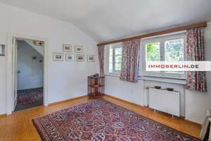 IMMOBERLIN.DE - Toplage! Kleine charmante Villa mit Tiefgarage & Gartenidyll – Die vollständige Adresse der Immobilie erhältst du vom Anbieter., 14129 Nikolassee, Berlin – Vorschaubild 5