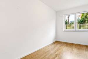 Exklusive 4-Zimmer-Wohnung mit Tiefgaragen-Stellplatz – Die vollständige Adresse der Immobilie erhältst du vom Anbieter., 22457 Schnelsen, Hamburg – Vorschaubild 7