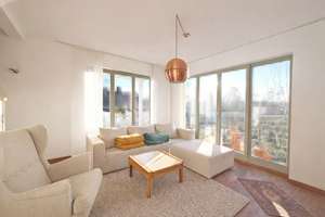 Hochwertiges Einfamilienhaus mit besonderer Wohnatmosphäre – 60437 Nieder-Erlenbach, Frankfurt am Main – Vorschaubild 2