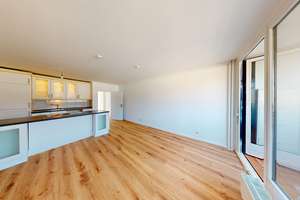 DREAMHOUSE Immobilien: Top gepflegtes Stadtdomizil mit Tiefgaragenstellplatz und Aufzug – Die vollständige Adresse der Immobilie erhältst du vom Anbieter., 22087 Hohenfelde, Hamburg – Vorschaubild 4