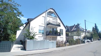living smart - Exklusive Erdgeschoss-Wohnung mit 5 Zimmern und Gartenanteil