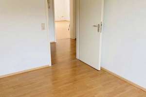 Moderne 3 - Zimmer- Wohung mit neue Küche von Siegmüller - in BadNauheim zu vermieten  – Die vollständige Adresse der Immobilie erhältst du vom Anbieter., 61231 Bad Nauheim – Vorschaubild 4