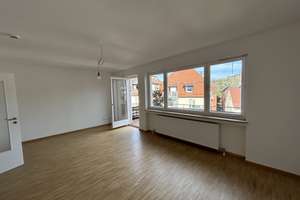 3-Zimmer-Wohnung mit 2 Balkonen in Stuttgart-Ost - 2024 umfassend saniert – Planckstraße 13, 70184 Gablenberg, Stuttgart – Vorschaubild 2