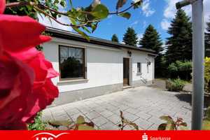 Großzügiges Grundstück mit Bungalow im Grünen – Leipzig (Kreis) – Vorschaubild 1