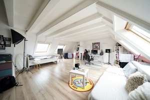1-Zimmer-Wohnung/Studio in Köln Dellbrück – Idastraße 39, 51069 Dellbrück, Köln – Vorschaubild 1