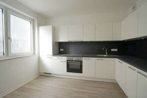 Modernes Wohnen: 3-Zimmer-Wohnung mit Loggia und EBK im Zentrum-Ost – Kreuzstraße 21, 4103 Zentrum-Ost, Leipzig – Vorschaubild 4