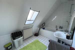 Gemütliches Haus mit großem Garten + Haus zum Vermieten! – Germersheim (Kreis) – Vorschaubild 8
