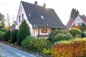 Solides Einfamilienhaus mit großzügigem
Garten in Kreyenbrück – Die vollständige Adresse der Immobilie erhältst du vom Anbieter., 26133 Kreyenbrück, Oldenburg (Oldenburg) – Vorschaubild 29