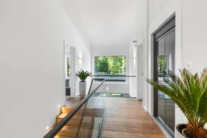 Villa der Luxusklasse: Wohnen, wo Hamburg atmet – Die vollständige Adresse der Immobilie erhältst du vom Anbieter., 25474 Ellerbek – Vorschaubild 12