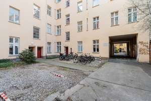 From 01.04 - Nice and modern studio in Prenzlauer Berg – Die vollständige Adresse der Immobilie erhältst du vom Anbieter., 10405 Prenzlauer Berg, Berlin – Vorschaubild 16