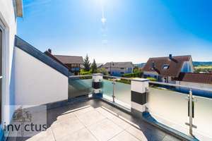 Ein Haus, das inspiriert – tolle Architektur, perfekter Grundriss, mit Garage u. Garten - Gefühl pur – Die vollständige Adresse der Immobilie erhältst du vom Anbieter., 74243 Langenbrettach – Vorschaubild 3