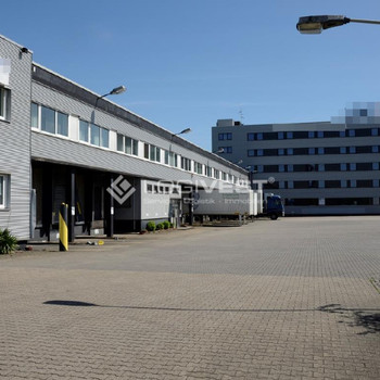 Logistik-Speditionsareal / 8.000  - 24.000 m² / 2-seitige Andienung