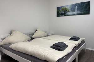 Modern renovierte 2-Zimmer-Wohnung am Pfühlpark