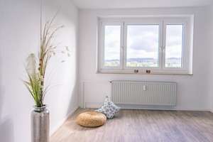 3-Raum-Wohnung mit Weitblick – Scharnhorststr. 10, 9130 Yorckgebiet, Chemnitz – Vorschaubild 2
