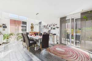 Familienidyll nahe Neustadt: EFH aus 2017 - 219 m² - Pool - Kamin - Carports - 1000m² Grundstück – Die vollständige Adresse der Immobilie erhältst du vom Anbieter., 31535 Neustadt am Rübenberge – Vorschaubild 2