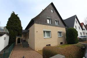 freistehendes Einfamilienhaus mit großem Garten und Garage in Köln-Dellbrück – Kräuterweg 24, 51069 Dellbrück, Köln – Vorschaubild 2