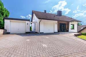 Freistehendes Zuhause mit Fernblick, kleinem Pool und viel Raum zur Entfaltung – Die vollständige Adresse der Immobilie erhältst du vom Anbieter., 32689 Kalletal – Vorschaubild 7