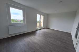 **Wohnglück auf 2 Zimmern - frisch saniert & mit Balkon** – 39128 Neustädter Feld, Magdeburg – Vorschaubild 2