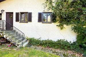 Herrschaftliche Villa auf großzügigem Grundstück mit eigenem Teich sowie Hallen und landw. Flächen – Die vollständige Adresse der Immobilie erhältst du vom Anbieter., 94501 Aldersbach – Vorschaubild 14
