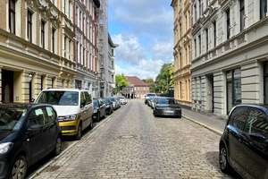 Vermietete 2-Raum-Wohnung mit Balkon und Einbauküche in beliebter Lage zu verkaufen! – Basedowstraße 6, 39104 Buckau, Magdeburg – Vorschaubild 4