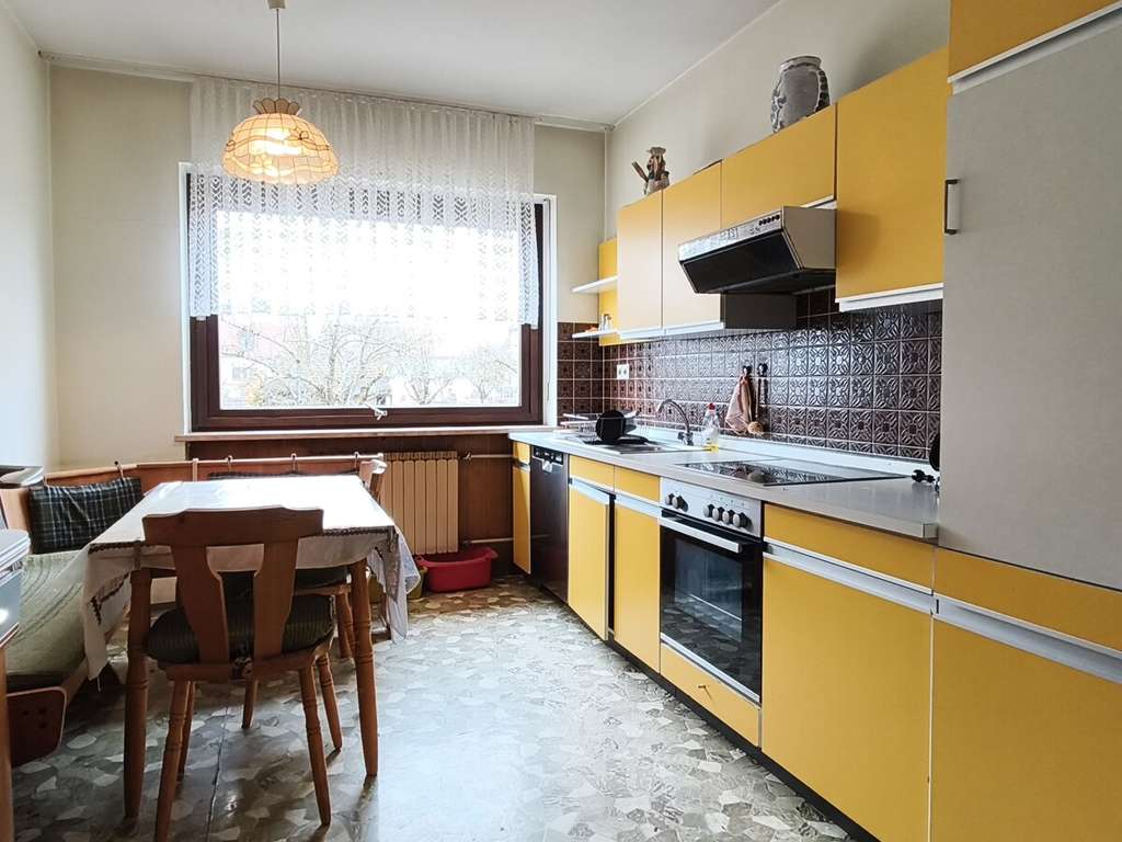 Immobilie in Deggendorf - Waldmdach-Bungalow in ruhiger, naturnaher Wohnlage mit 740 m2 Grundstück in Deggendorf/Natternberg - Bild 3