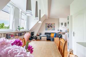 Dachgeschosswohnung mit Weitblick über die Dächer von Eimsbüttel! – Die vollständige Adresse der Immobilie erhältst du vom Anbieter., 20255 Eimsbüttel (Ortsteil), Hamburg – Vorschaubild 9