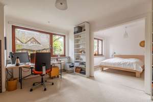 Einzigartiges Wohnglück an der Grenze zu Bahrenfeld – Zuhause mit Gästehaus und Gartenidylle – Die vollständige Adresse der Immobilie erhältst du vom Anbieter., 22549 Lurup, Hamburg – Vorschaubild 8