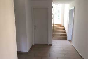 Älteres Bauernhaus, mit 6 Zimmern, sehr ruhige Lage in Kirchdorf an d. Amper – Freising (Kreis) – Vorschaubild 4