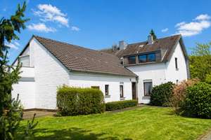 Seltene Gelegenheit in KR-Verberg! Einfamilienhaus mit Charakter, Substanz und Entwicklungspotenzial – Die vollständige Adresse der Immobilie erhältst du vom Anbieter., 47802 Verberg, Krefeld – Vorschaubild 5