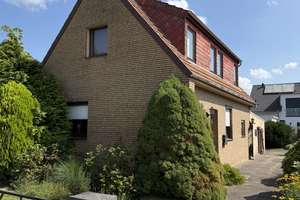 Bahnhofnahes Einfamilienhaus in Mahndorf – Ideal für Handwerker & Visionäre