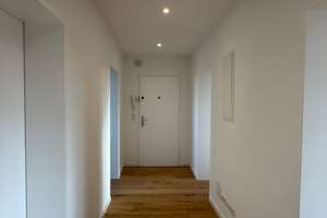 Schöne 3-Zimmer-Wohnung mit Loggia und inkl. Keller in Hamburg-Eißendorf – Strucksbarg  47, 21077 Eißendorf, Hamburg – Vorschaubild 2