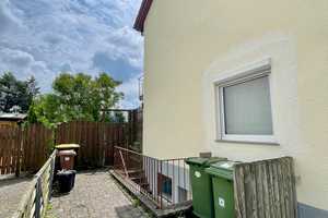 Sanierte Doppelhaushälfte in Freudental / Einzelgarage, Garten, Solar + PV inkl. Akku, Einbauküche – Ludwigsburg (Kreis) – Vorschaubild 23