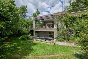 Bungalow im Dornröschenschlaf wartet auf die Eigentümer, die ihm neuen Glanz verleihen. – 60488 Hausen, Frankfurt am Main – Vorschaubild 2