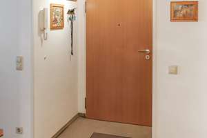 Solide Kapitalanlage:  Vermietete Eigentumswohnung mit Balkon und Stellplatz – Die vollständige Adresse der Immobilie erhältst du vom Anbieter., 4229 Schleußig, Leipzig – Vorschaubild 2