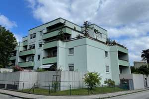 Große Dachterrassenwohnung mit Weitblick inbester Lage im Augsburger Westen