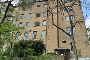 Charmantes Wohn-/Geschäftshaus Anfang des 19 Jahrhunderts nahe dem Harras mit Potential zu verkaufen – Die vollständige Adresse der Immobilie erhältst du vom Anbieter., 81369 Sendlinger Feld, München – Vorschaubild 2